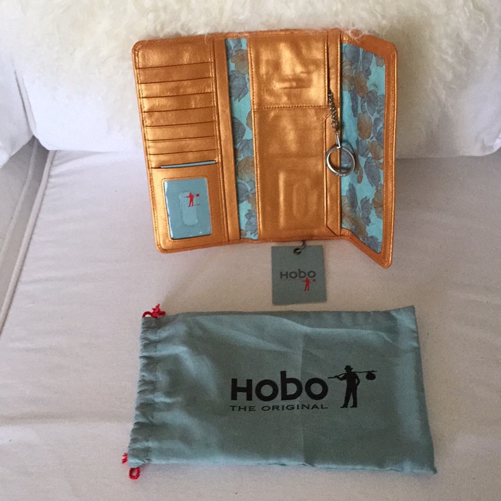 NWT Hobo Wallet
